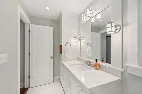 132 Summit Avenue Center City MN 55012
