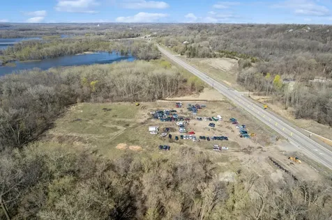 285 Flying Cloud Drive Chanhassen MN 55318