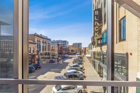 117 Broadway N Fargo ND 58102