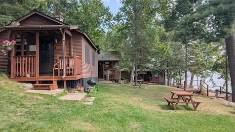 8450 Vermilion Drive Cook MN 55723