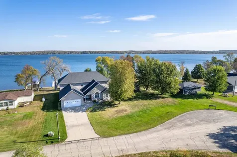 42221 Ukkelberg Drive Clitherall MN 56524