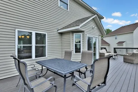 6745 Wildflower Drive S Cottage Grove MN 55016