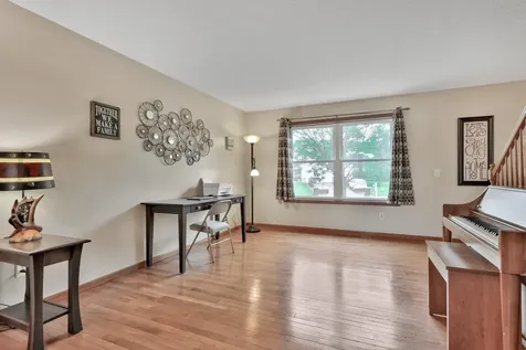 6745 Wildflower Drive S Cottage Grove MN 55016