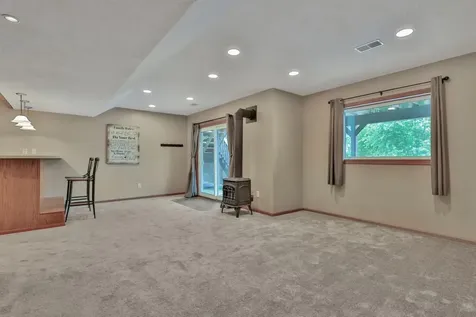 6745 Wildflower Drive S Cottage Grove MN 55016