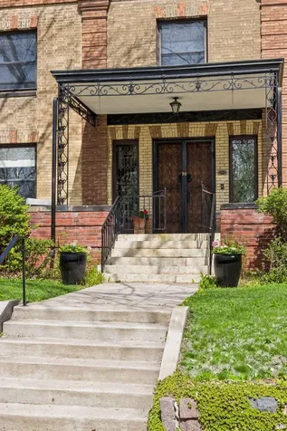 30 Crocus Place Saint Paul MN 55102