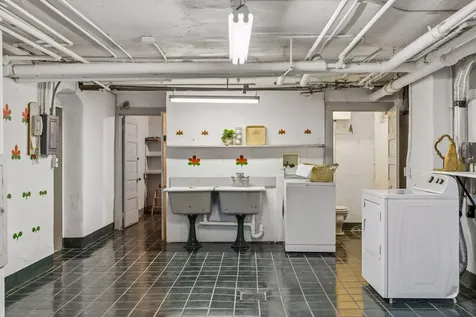 30 Crocus Place Saint Paul MN 55102