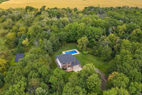 1224 Us Highway 12 Roberts WI 54023