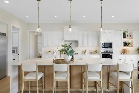 4938 Parkside Circle Eagan MN 55123
