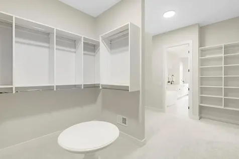4938 Parkside Circle Eagan MN 55123
