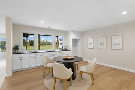4938 Parkside Circle Eagan MN 55123