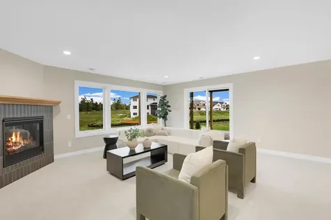 4938 Parkside Circle Eagan MN 55123