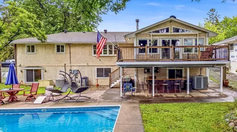 8710 60th Avenue N New Hope MN 55428