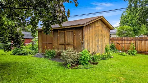 8710 60th Avenue N New Hope MN 55428