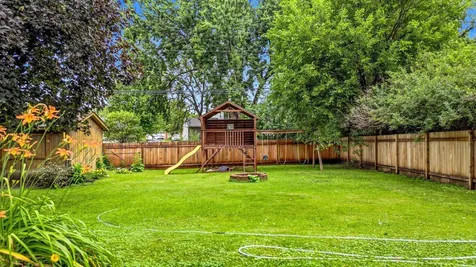 8710 60th Avenue N New Hope MN 55428