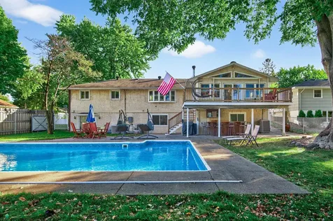 8710 60th Avenue N New Hope MN 55428