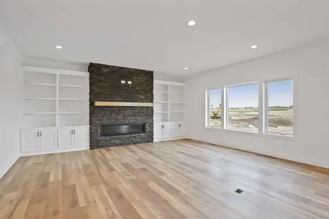 4928 Parkside Circle Eagan MN 55123