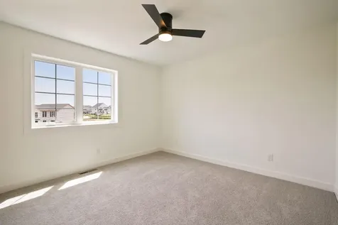4928 Parkside Circle Eagan MN 55123