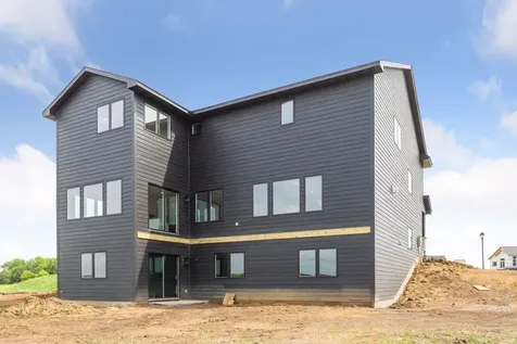 4928 Parkside Circle Eagan MN 55123