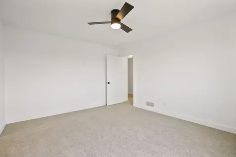 4928 Parkside Circle Eagan MN 55123