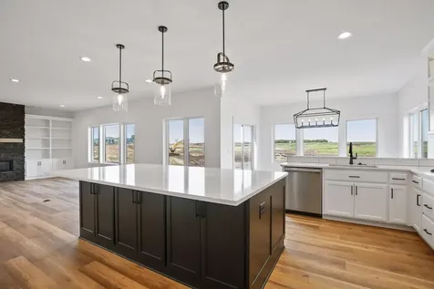4928 Parkside Circle Eagan MN 55123