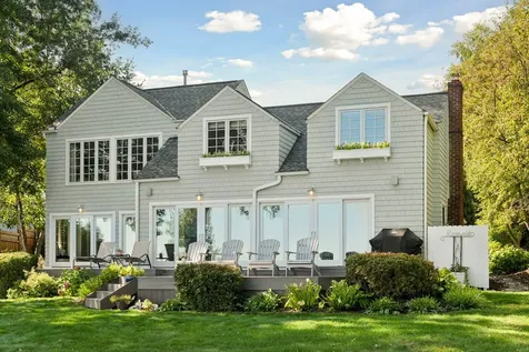 215 W Point Road Tonka Bay MN 55331