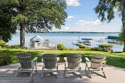 215 W Point Road Tonka Bay MN 55331