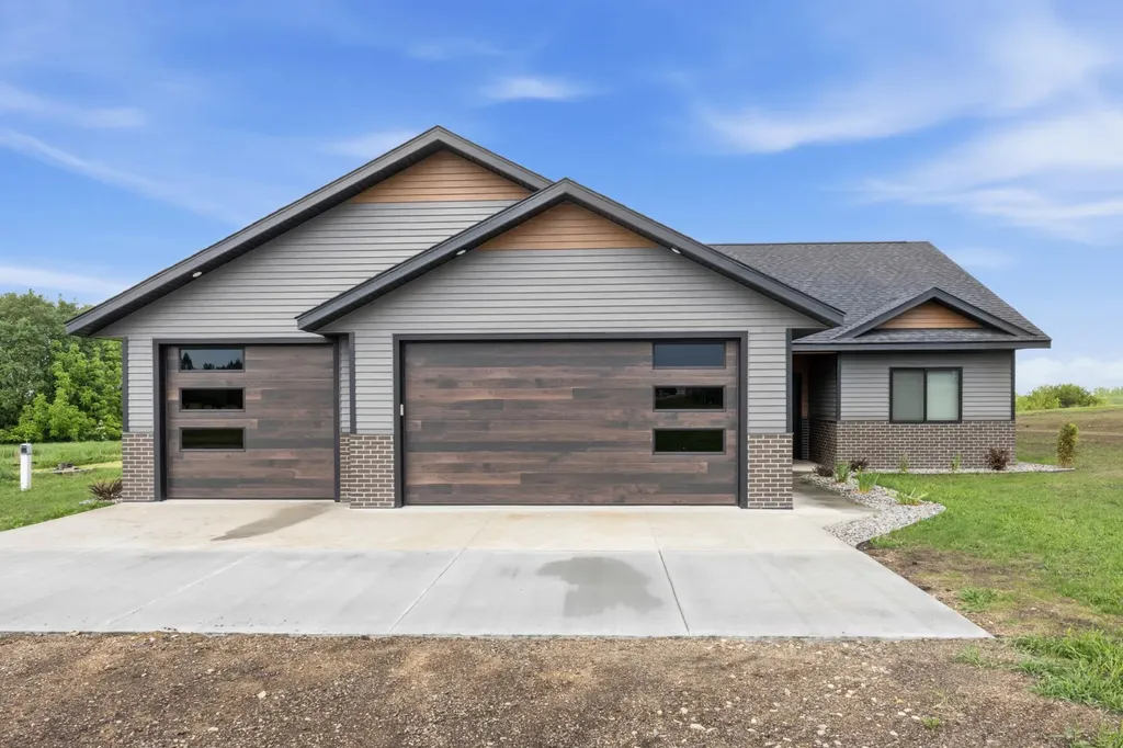 14360 Leisure Lane Lake Park MN 56554