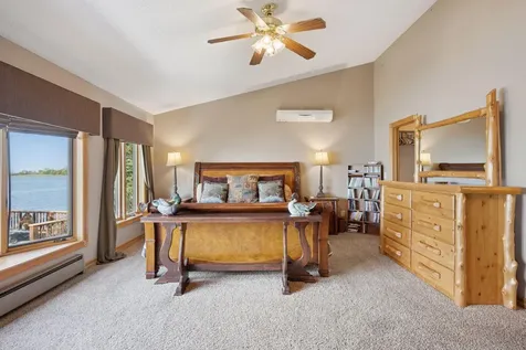 43421 Vista Road Isle MN 56342