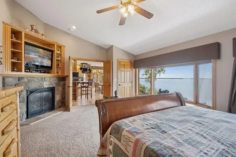 43421 Vista Road Isle MN 56342