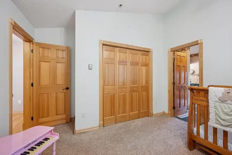 43421 Vista Road Isle MN 56342