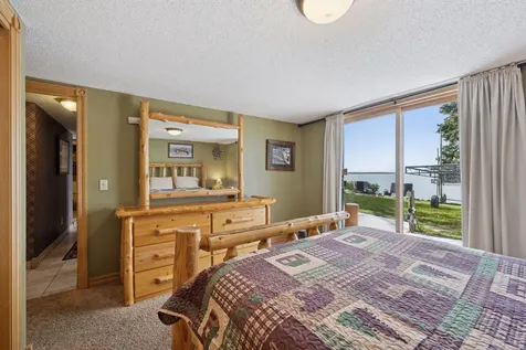 43421 Vista Road Isle MN 56342