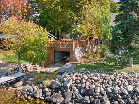 43421 Vista Road Isle MN 56342
