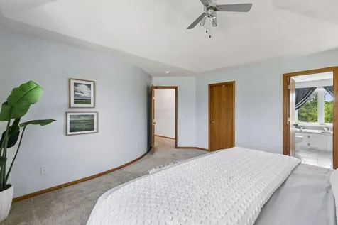 14255 Footbridge Way Apple Valley MN 55124