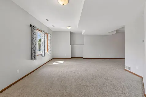 14255 Footbridge Way Apple Valley MN 55124