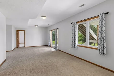 14255 Footbridge Way Apple Valley MN 55124
