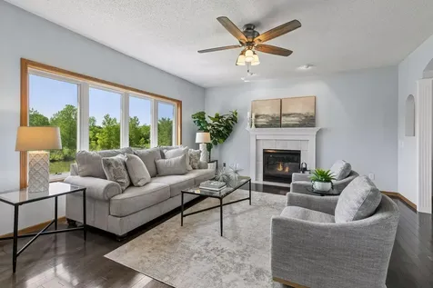 14255 Footbridge Way Apple Valley MN 55124