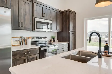 2522 38th Avenue S Moorhead MN 56560
