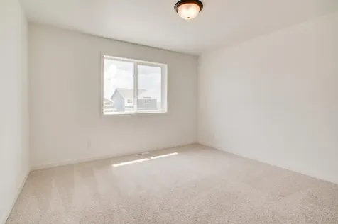 2522 38th Avenue S Moorhead MN 56560