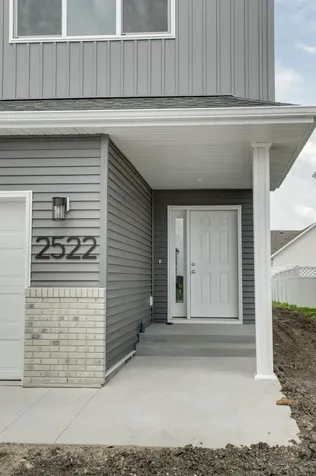 2522 38th Avenue S Moorhead MN 56560
