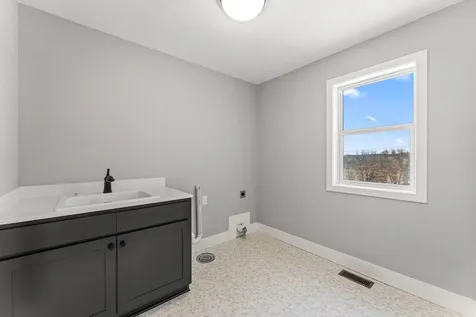635 Parkside Court Eagan MN 55123