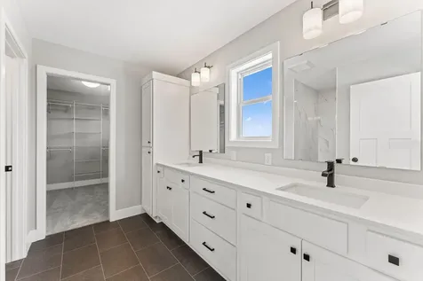 635 Parkside Court Eagan MN 55123