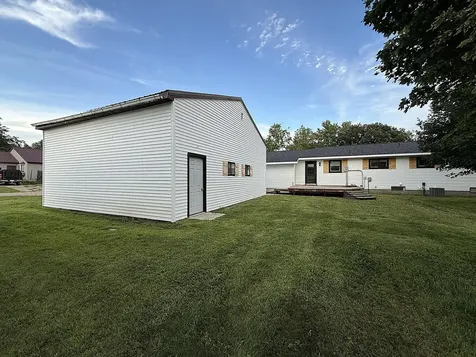 421 9th Avenue Madison MN 56256