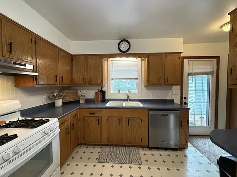 421 9th Avenue Madison MN 56256