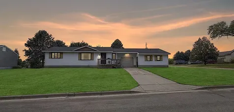 421 9th Avenue Madison MN 56256
