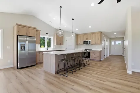 381 Old Glory Drive NE Alexandria MN 56308