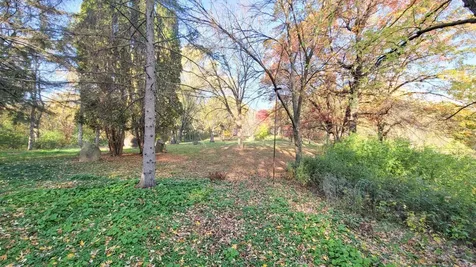 935 Lakewood Hills Road Eagan MN 55123