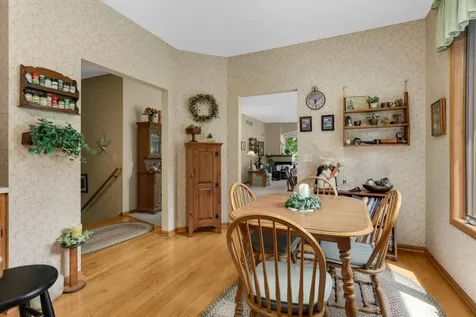 17034 Kings Court Lakeville MN 55044