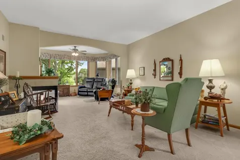 17034 Kings Court Lakeville MN 55044