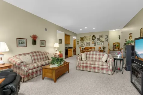 17034 Kings Court Lakeville MN 55044