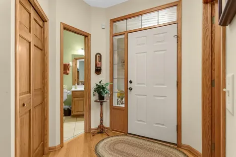 17034 Kings Court Lakeville MN 55044